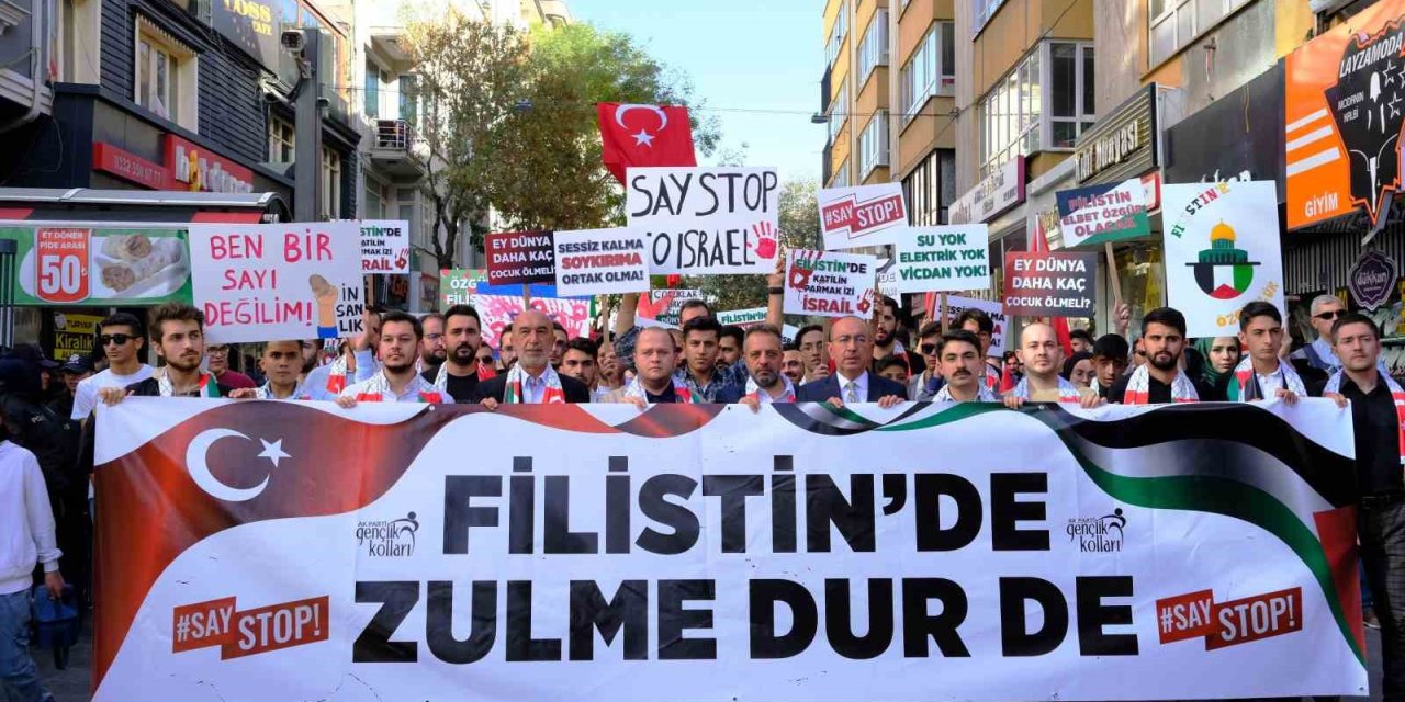 Ak Parti Konya Gençlik Kolları, Gazze İçin Yürüdü