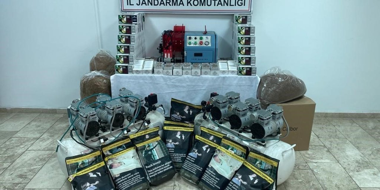 Antalya’da Kaçak Sigara İmalatına Jandarma Baskını