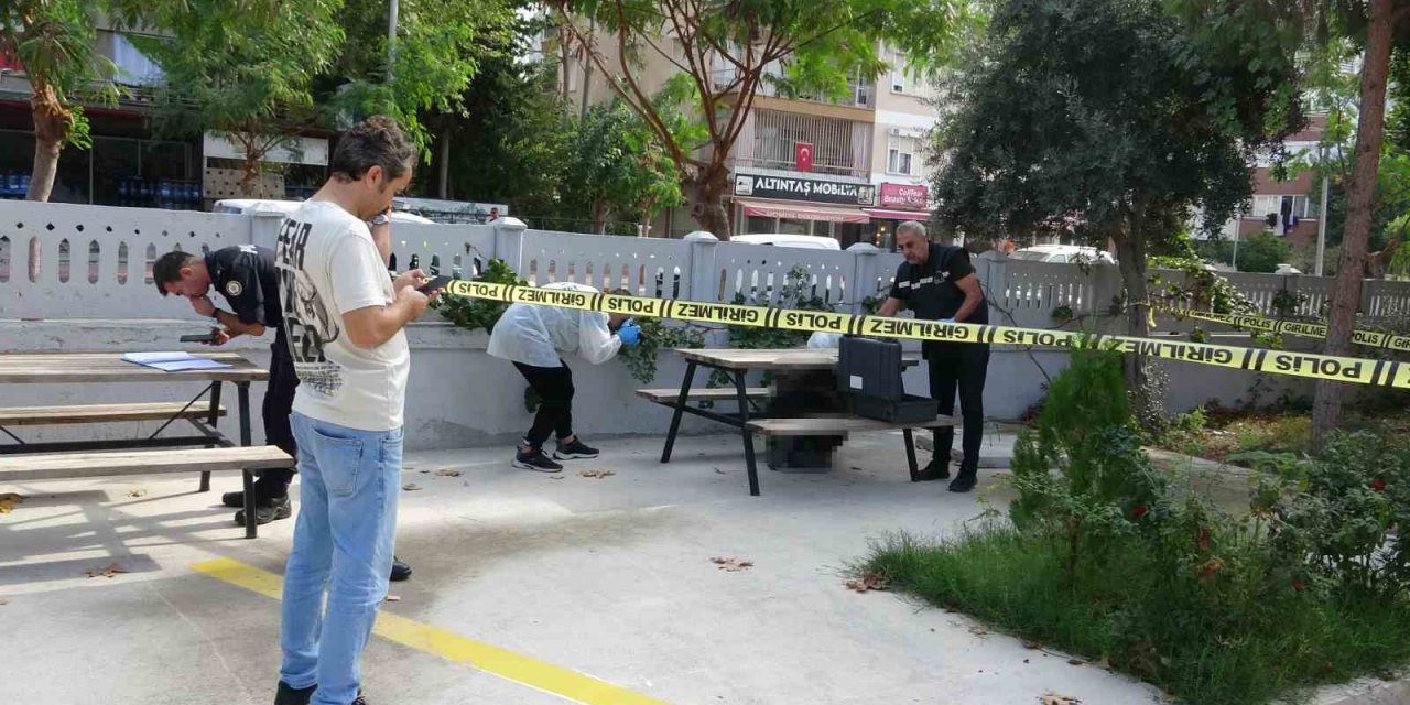 Dinlenmek İçin Oturduğu Cami Bahçesindeki Bankta Son Nefesini Verdi