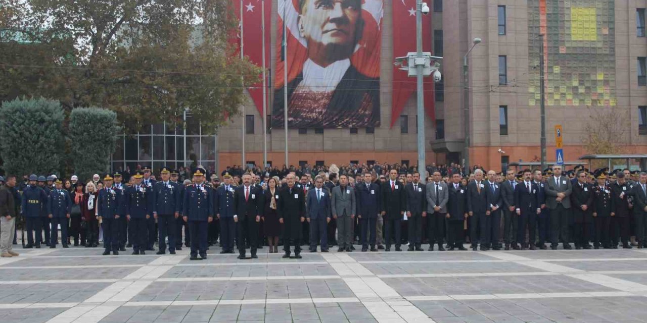 Eskişehir’de 10 Kasım Atatürk’ü Anma Töreni