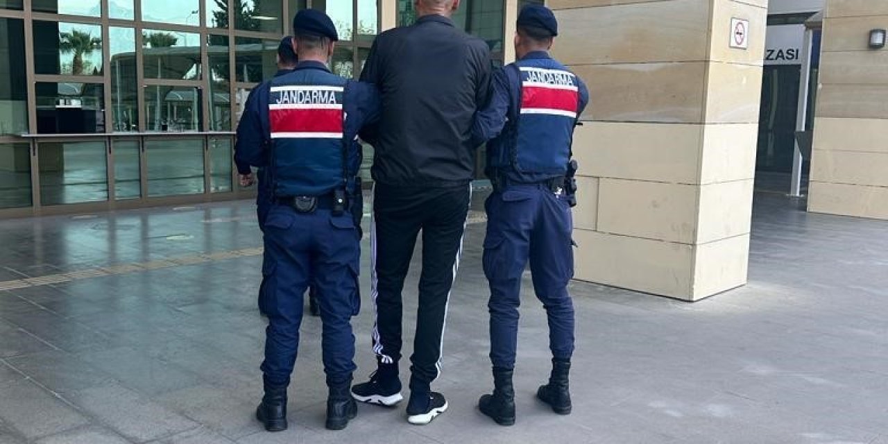 Antalya’da 11 Yıl 6 Ay Hapis Cezası İle Aranan Hükümlü Yakalandı