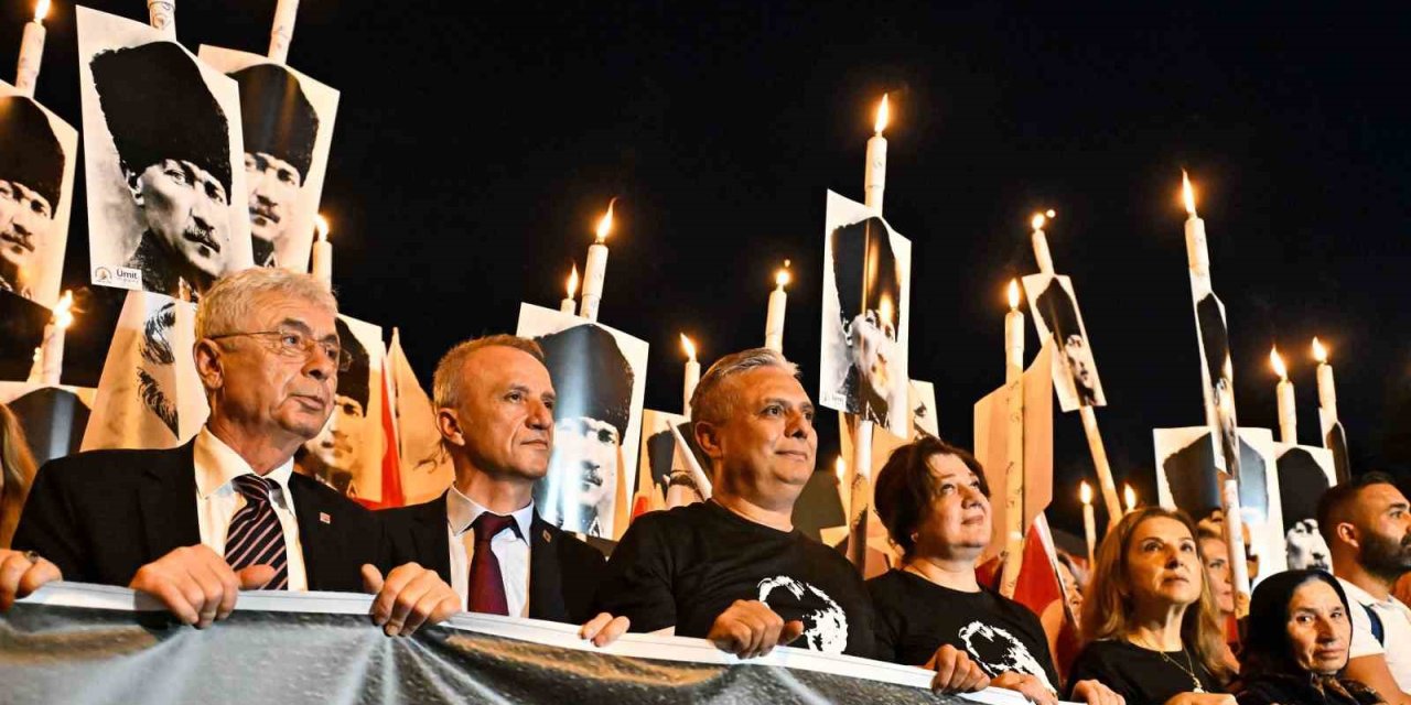 Muratpaşa’da Binler Ata’ya Saygı Yürüyüşünde Bir Araya Geldi