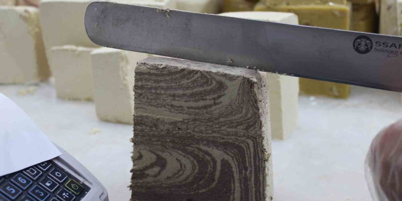 Kışın Tahin Helvası İnsan Vücuduna Enerji Veriyor