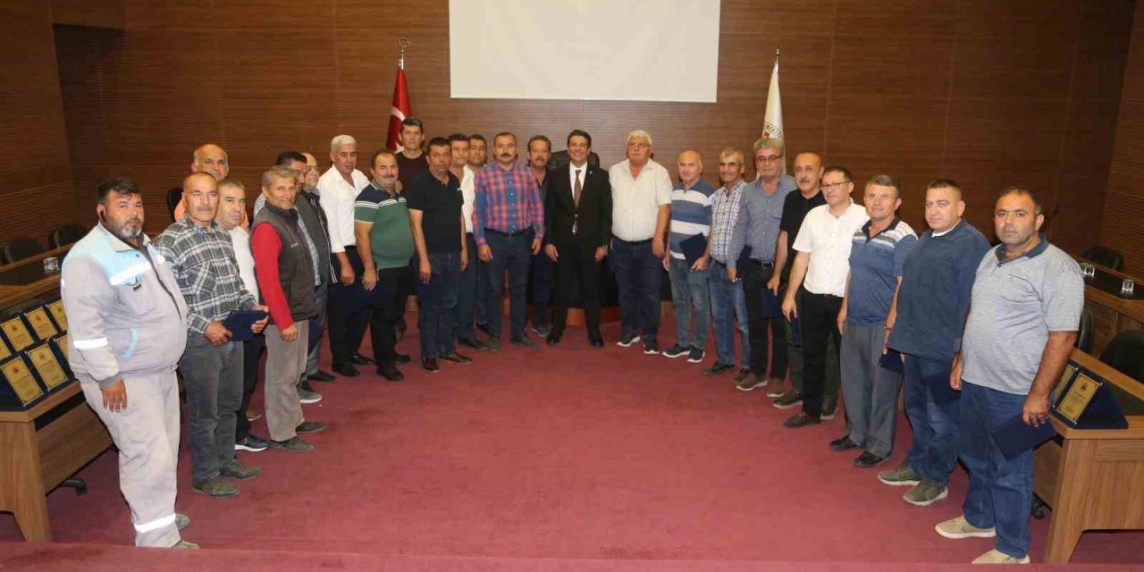 Döşemealtı’nda Emekliye Ayrılan 76 Personele Veda