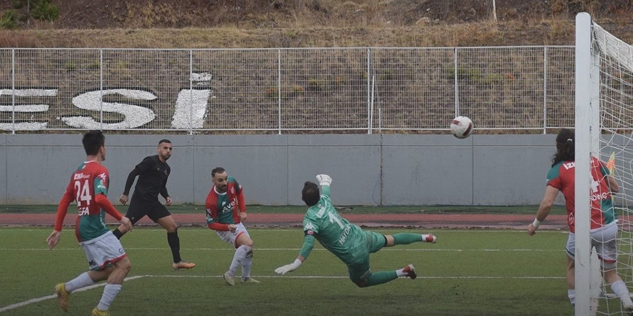 Anadolu Üniversitesi’nin Galibiyeti Rakibinde Teknik Direktör Ayrılığına Sebep Oldu