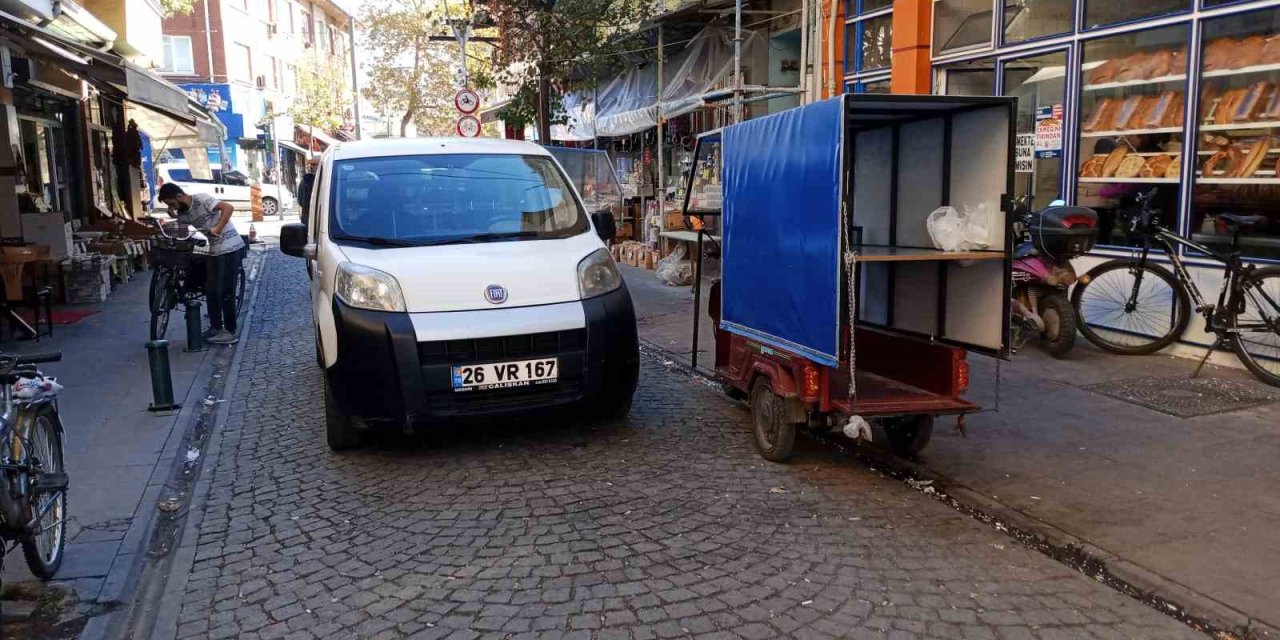 Eskişehir’de Yayaların ’kaldırım’ Tepkisi