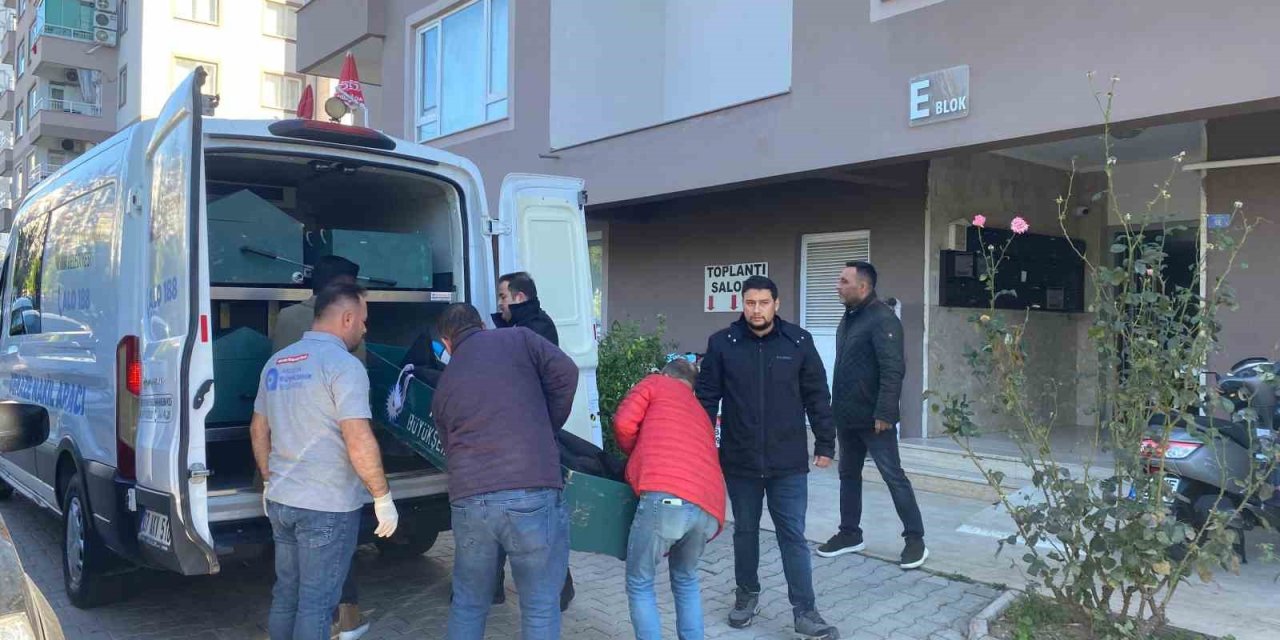 Gece Eğlendiği Arkadaşının Sabah Cansız Bedeniyle Karşılaştı