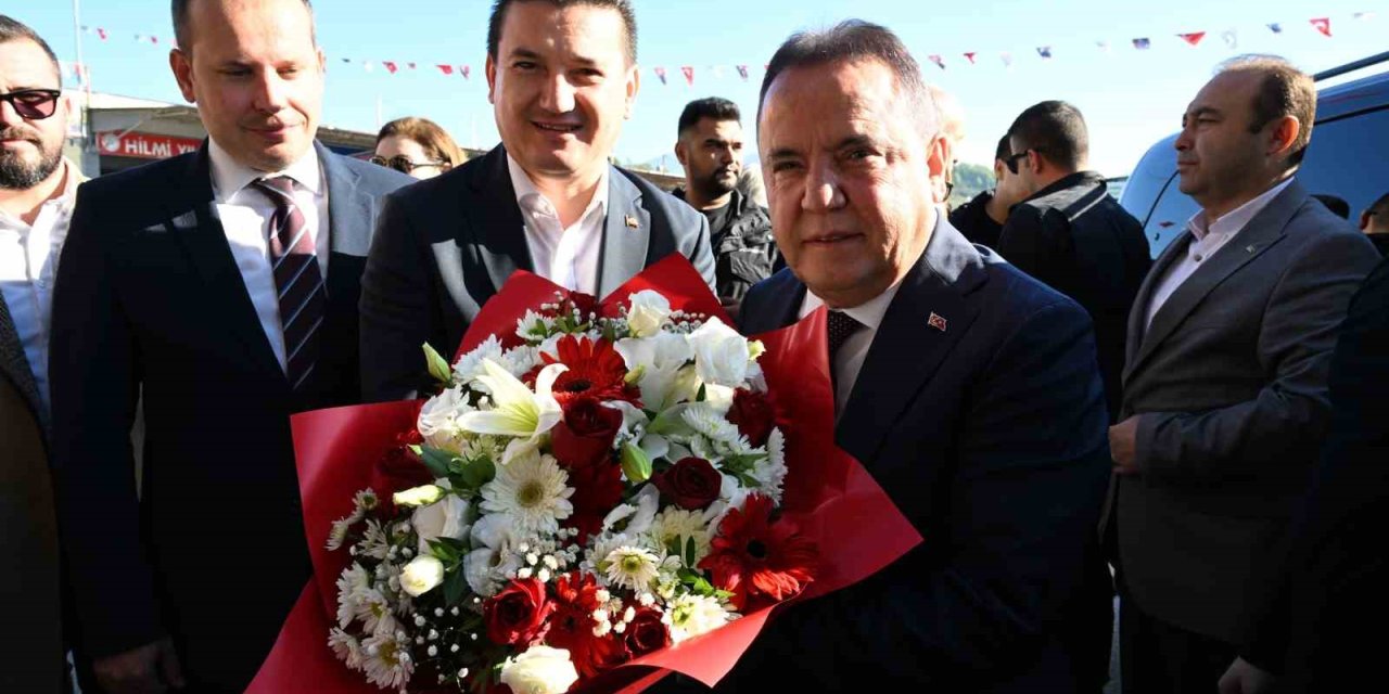 Kumluca Toptancı Halleri Sezon Açılışı Gerçekleşti