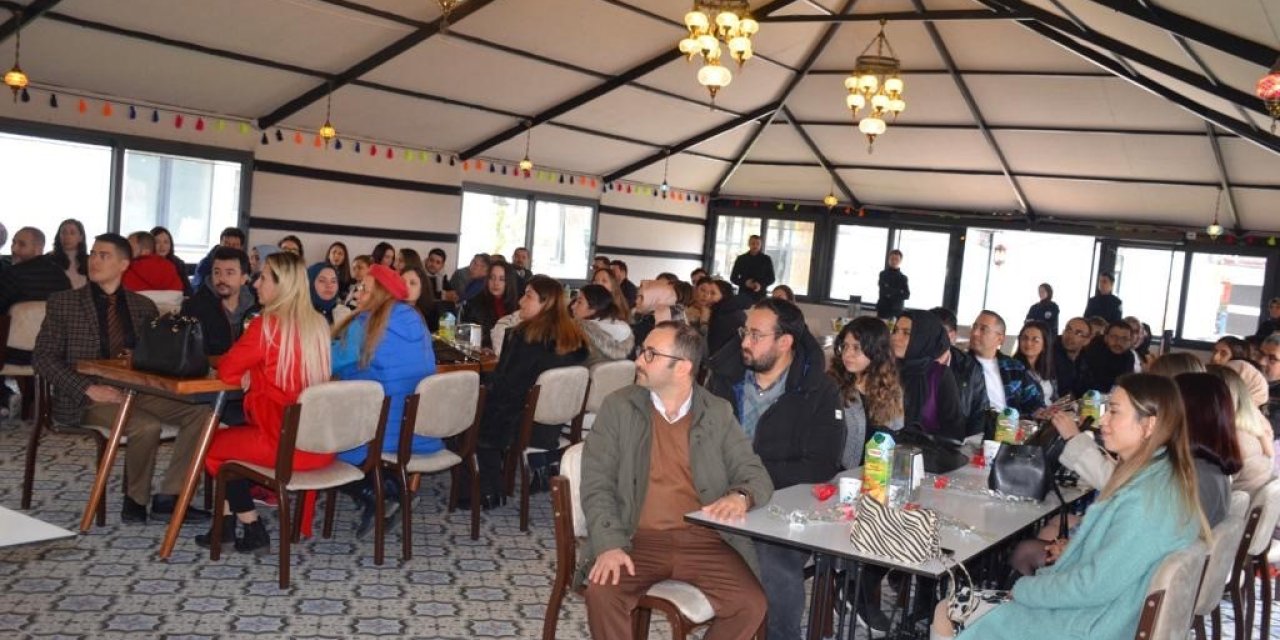 Başkan Alp’ten Öğretmenler Günü Kutlaması