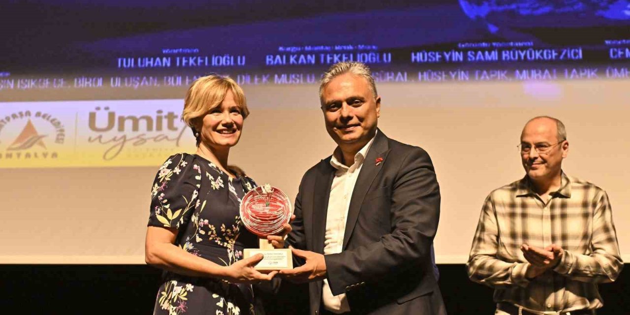 Antalya Gösterimini Çalıştayda Yaptı