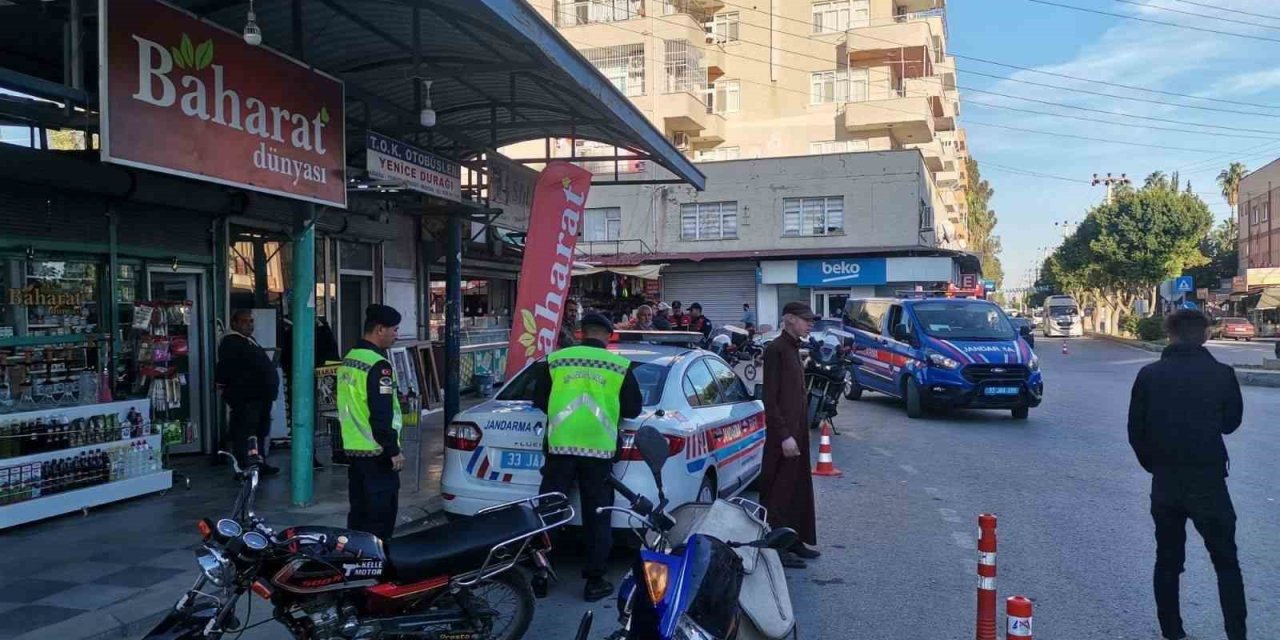 Mersin’de Jandarma Ekiplerince Motosiklet Sürücüleri Denetlendi