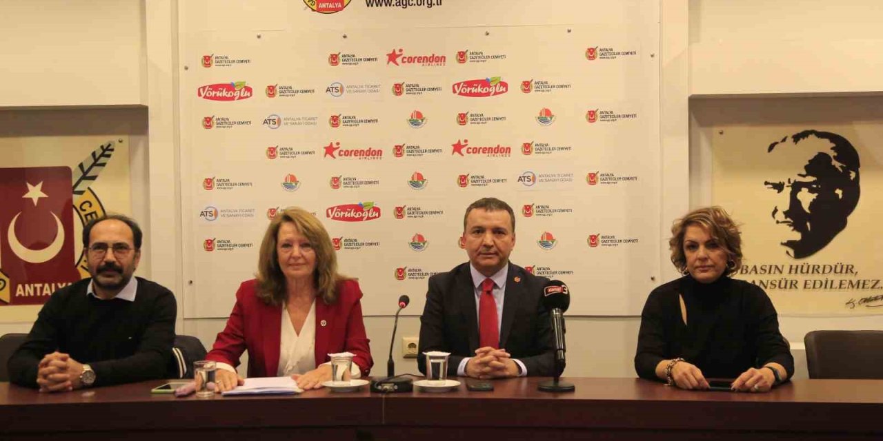 Antalya’da 27 Stk Dizilerdeki Kadın Şiddetine “hayır” Dedi