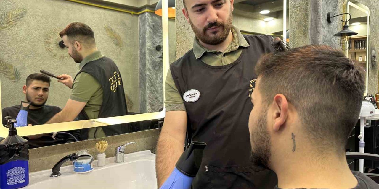 "saç Sağlığı İçin Bere Kullanımına Dikkat Edilmeli"