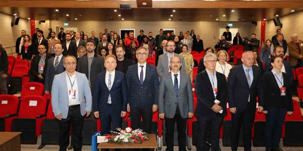 Akdeniz Üniversitesi’nde Uluslararası Antalya Bilim Forumu Başladı