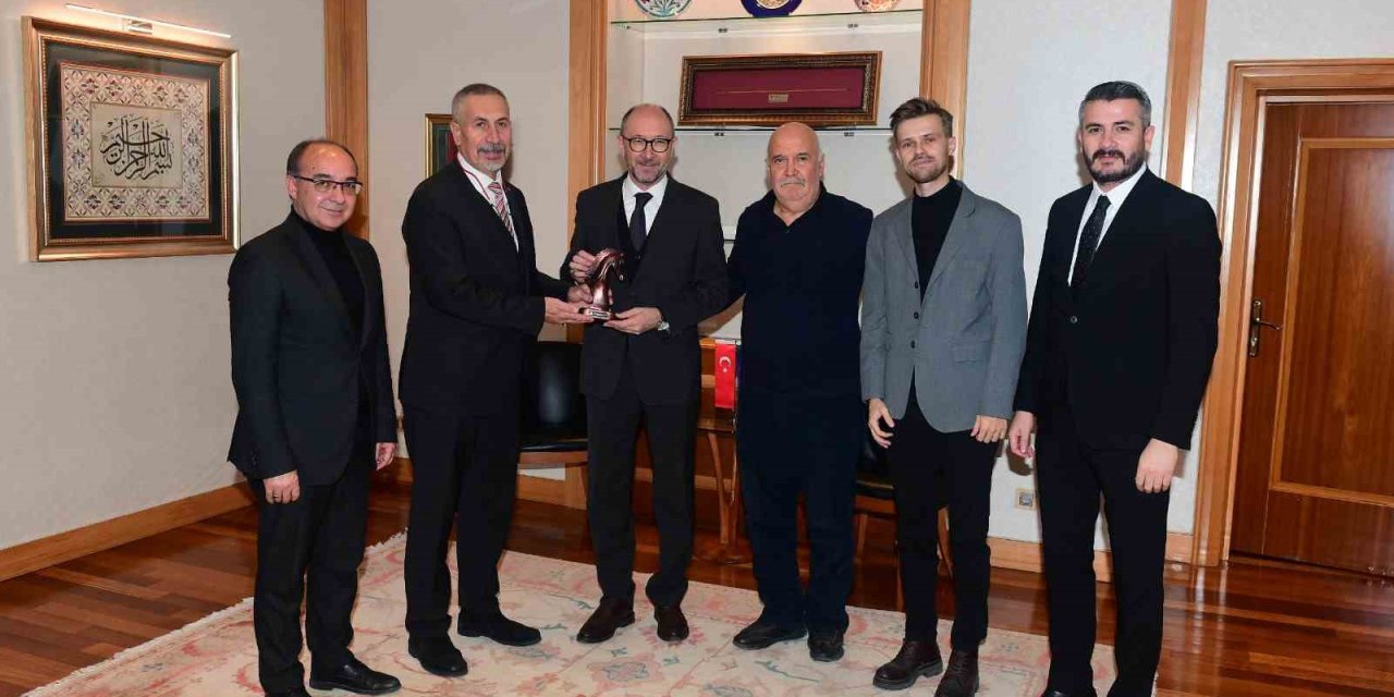 Eskişehir’de Şehir Merkezine Göç Masaya Yatırıldı