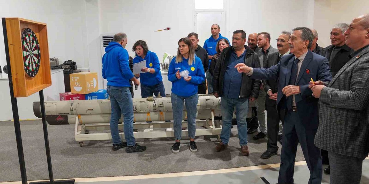 Muhtarlar Dart Turnuvasında Buluştu