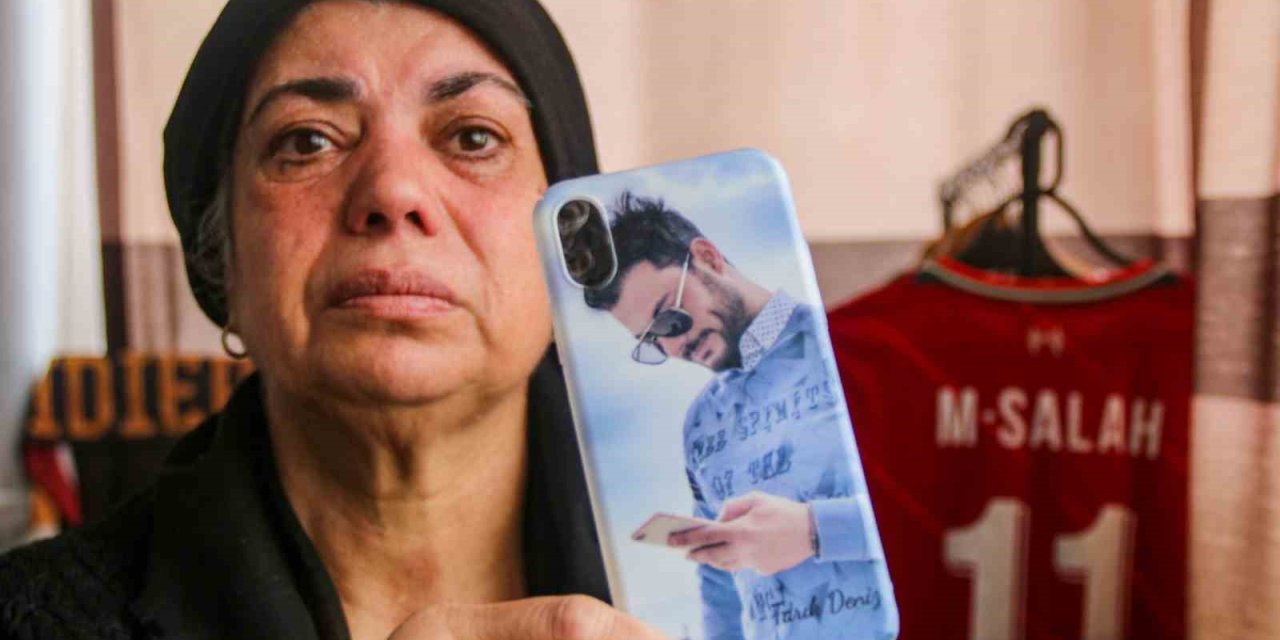 Acılı Anne Kazada Kaybettiği Oğlunun Odasına Giremiyor