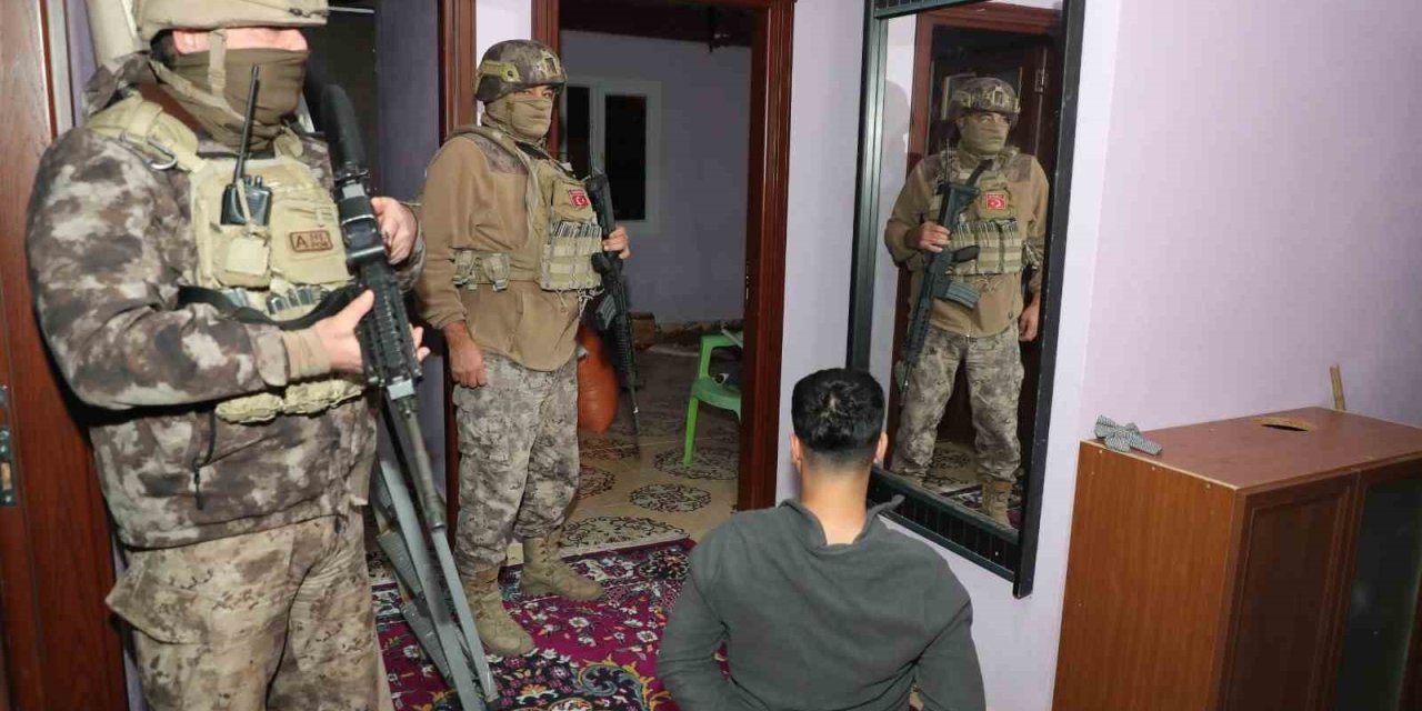 Mersin’de Pkk Destekçilerine Operasyon: 4 Gözaltı