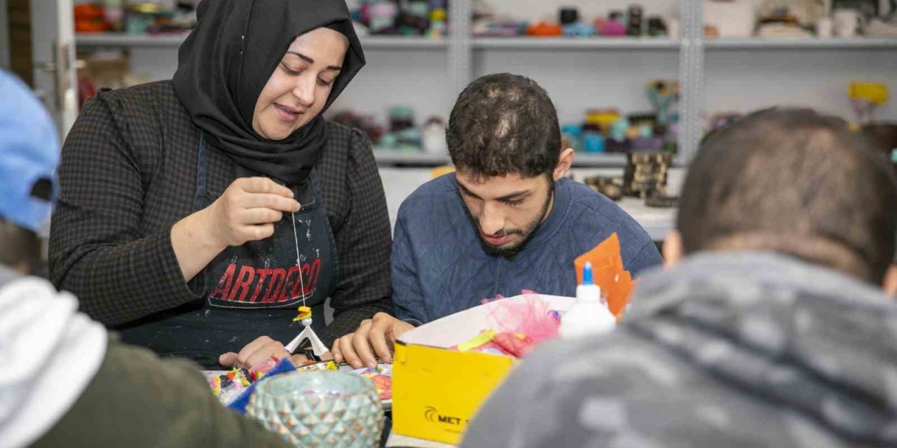 Özel Bireyler Mersin’de Engel Tanımıyor