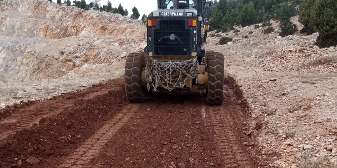 Toroslar’da Üst Yapı Çalışmaları Sürüyor