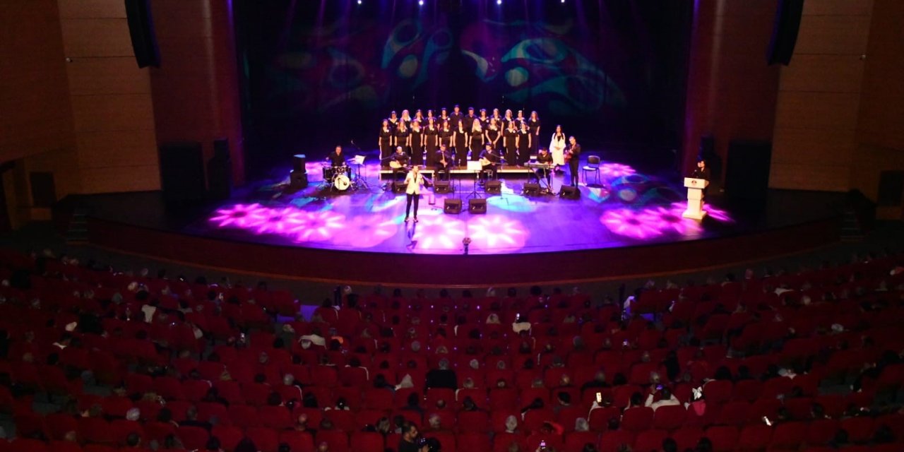 Depremzede Çocuklar İçin Dayanışma Konseri