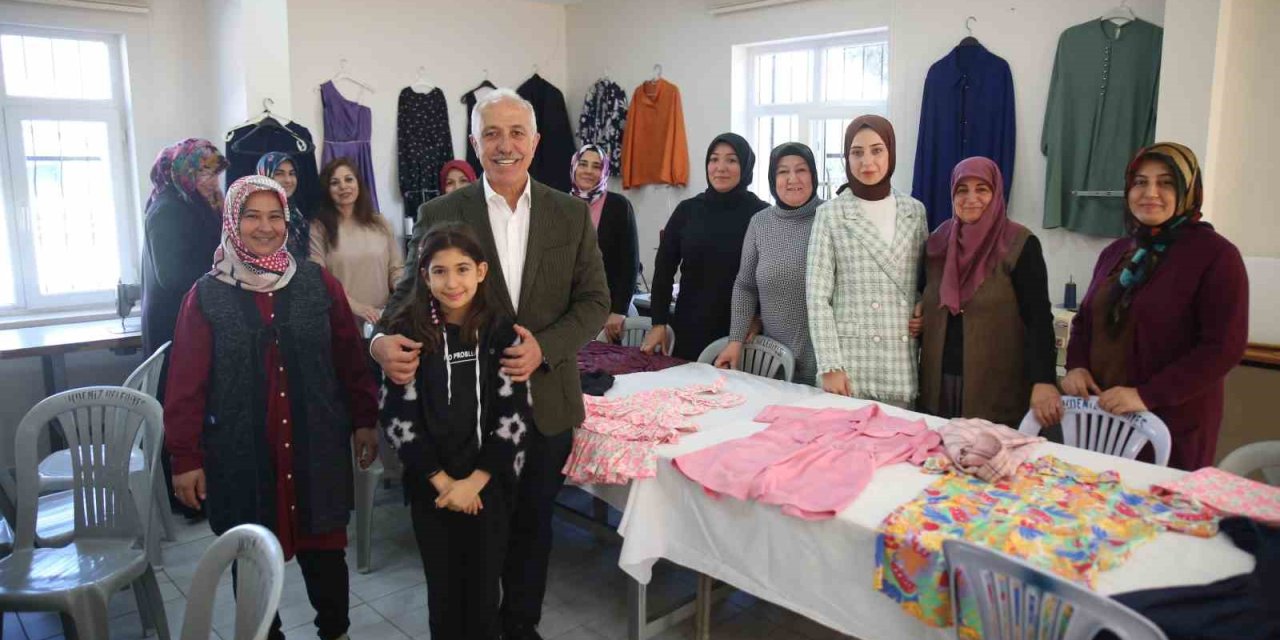 Kursiyer Oldukları Yerde Öğretmen Oldular