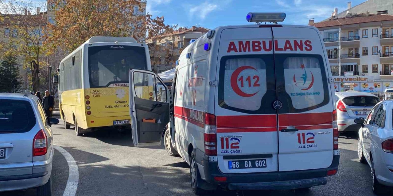 Otobüsün Altında Kalan Kadın Ağır Yaralandı