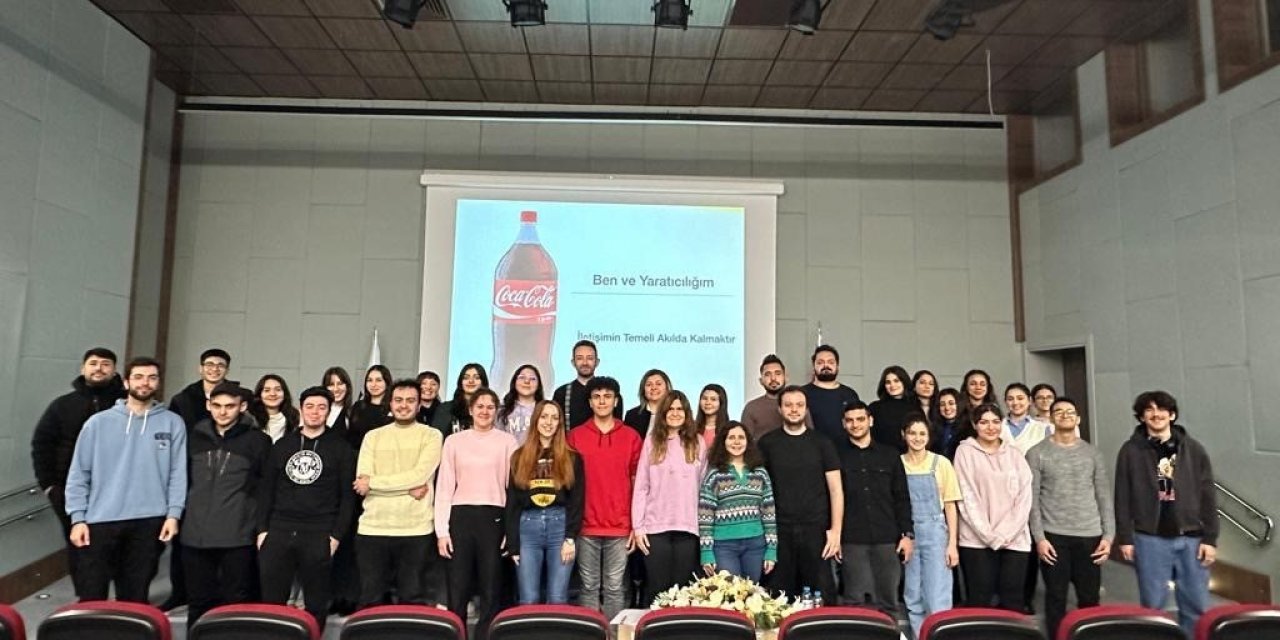 İş İnsanları Ve Üniversiteden Ortak Akademi Programı