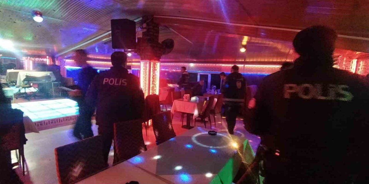Konya’da Ruhsatsız Faaliyet Gösteren 9 Eğlence Mekanı Mühürlendi
