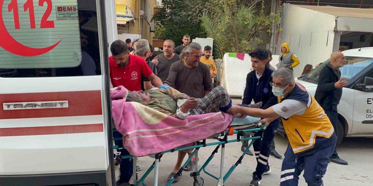 Antalya’da Yangın Paniği: Yaşlı Kadını İtfaiye Ekipleri Son Anda Kurtardı