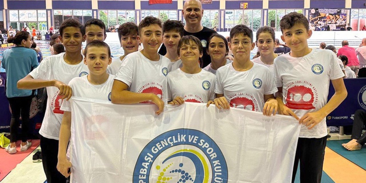 Tepebaşı’nın Yüzücüleri Başarı İle Döndü