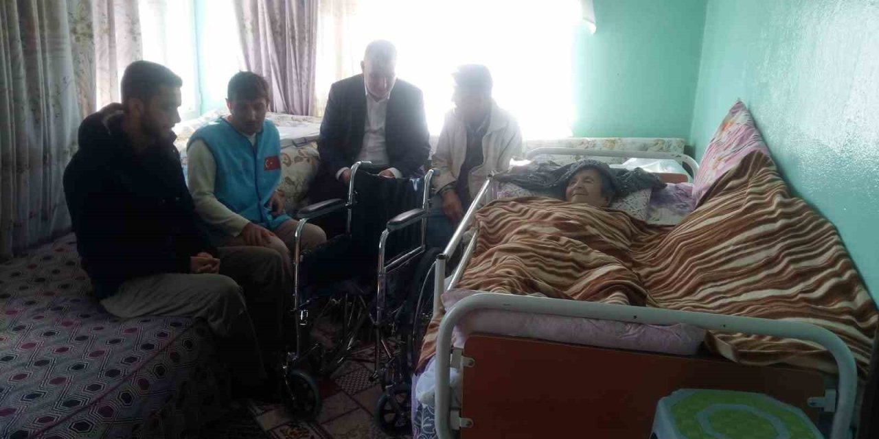 Sivrihisar Müftülüğü’nden Tekerlikle Sandalye Yardımı