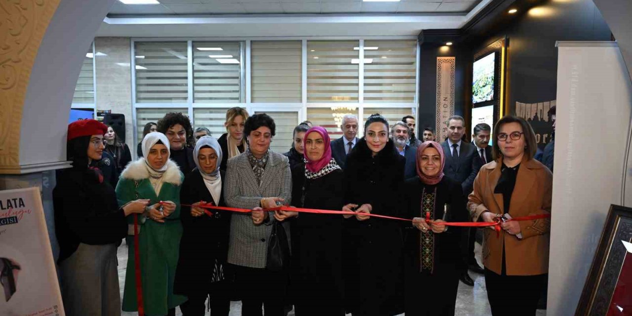 Konya’da "keçenin Vuslata Yolculuğu" Sergisi Açıldı