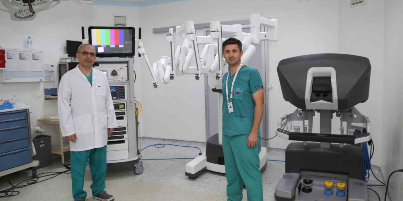 Erü’de Ameliyatlar ‘robot’ İle Yapılacak