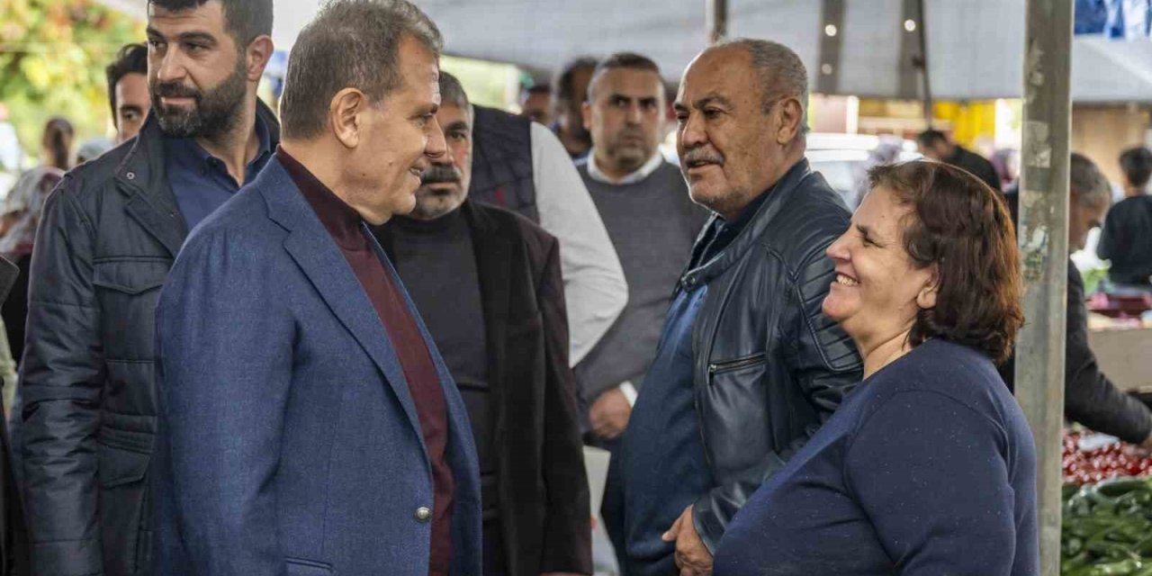 Başkan Seçer, Pazarda Vatandaşla Buluştu