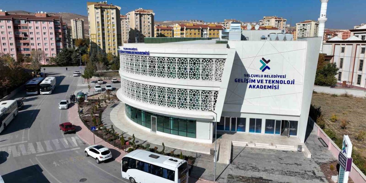 Selçuklu Gelişim Ve Teknoloji Akademisi İle Öğrenciler Yeteneklerini Keşfediyor