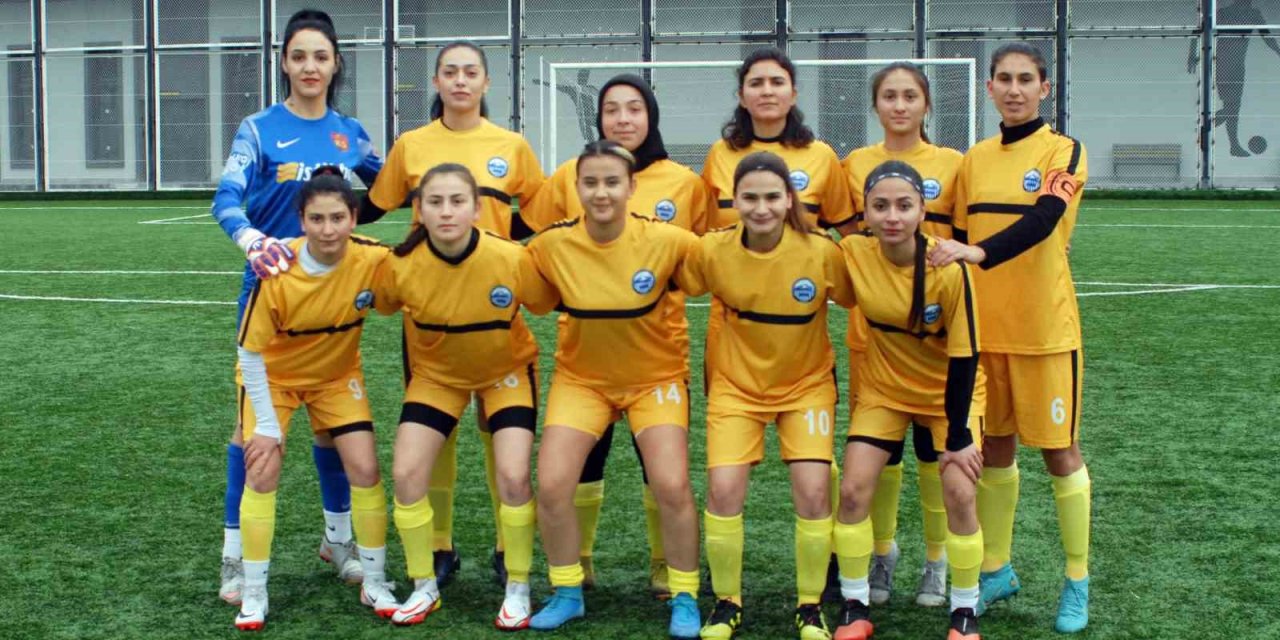 Kadınlar 2. Lig: Kılıçaslan Yıldızspor: 0 - Gölbaşı Belediyespor: 5