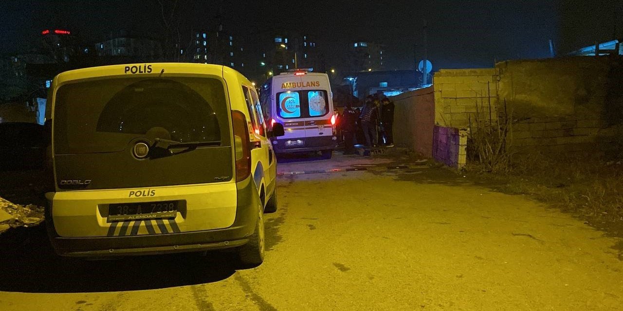 Kayseri’de Palalı Kavga: 1 Yaralı