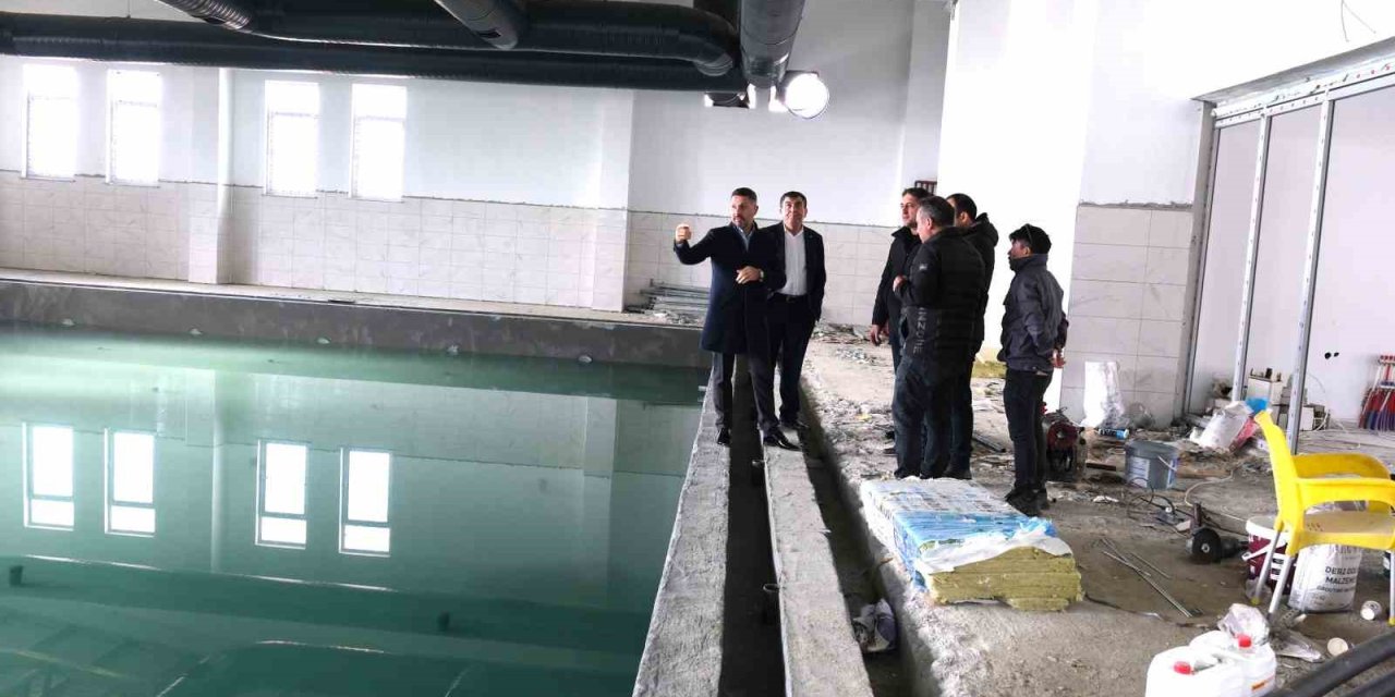 Sivrihisar Yarı Olimpik Kapalı Yüzme Havuzunda Sona Yaklaşıldı