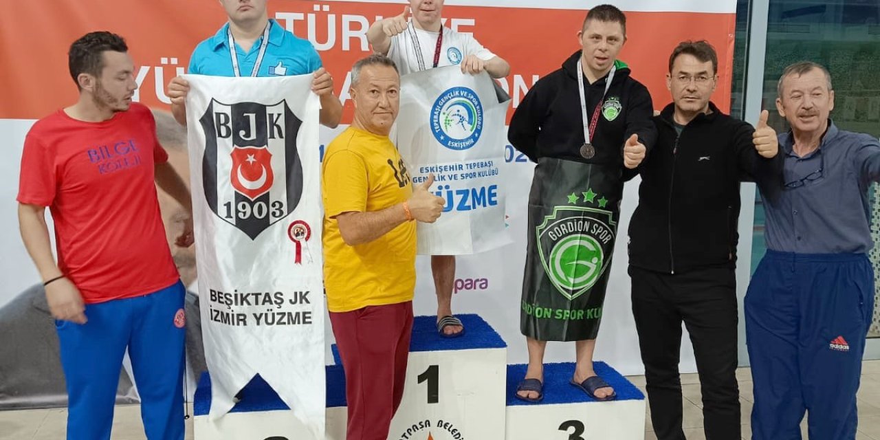 Tepebaşı’nın Özel Sporcusundan Büyük Başarı