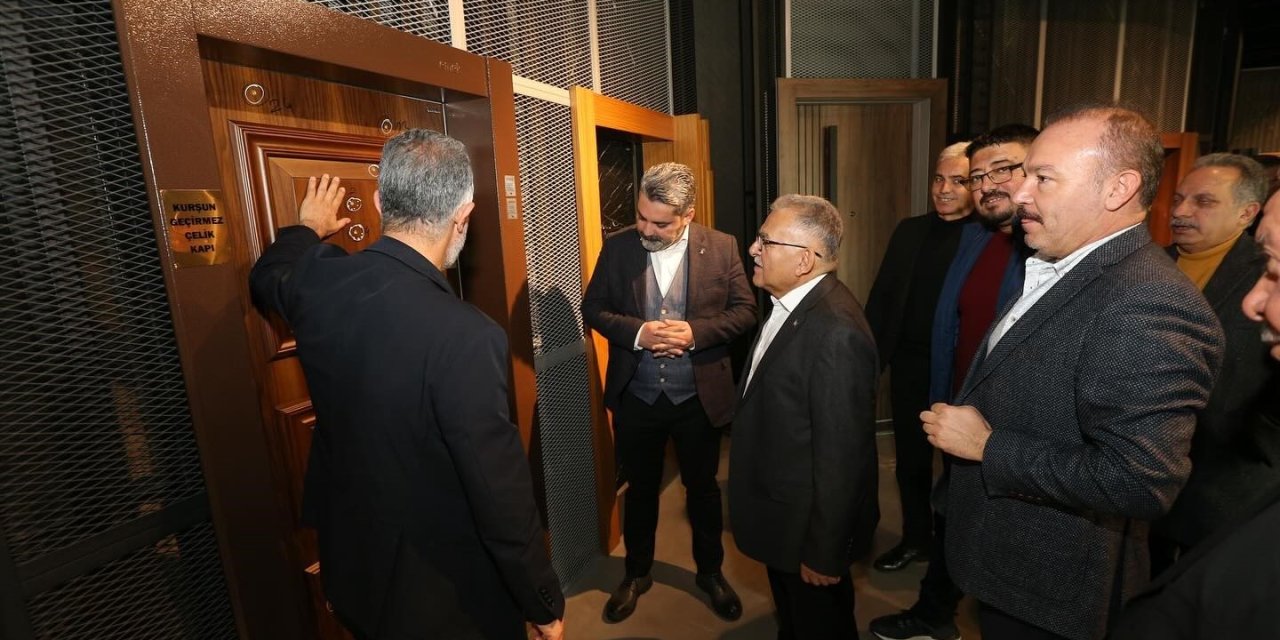 Başkan Büyükkılıç, Kayseri Osb’de Firmaları Ziyaret Etti