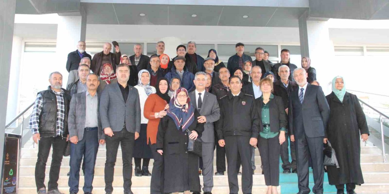 Karaman’da Şehit Polis Aileleri İle Emekli Polisler Düzenlenen Programda Bir Araya Geldi