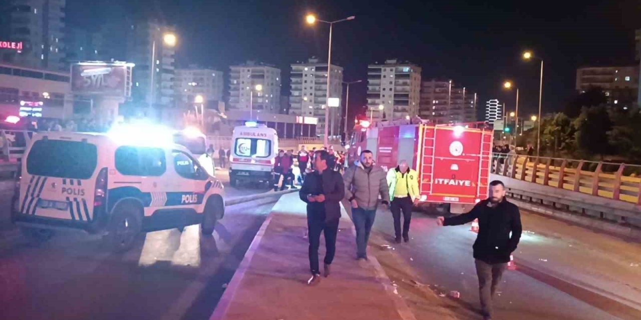 Mersin’de Zincirleme Kaza: 2 Ölü, 6 Yaralı