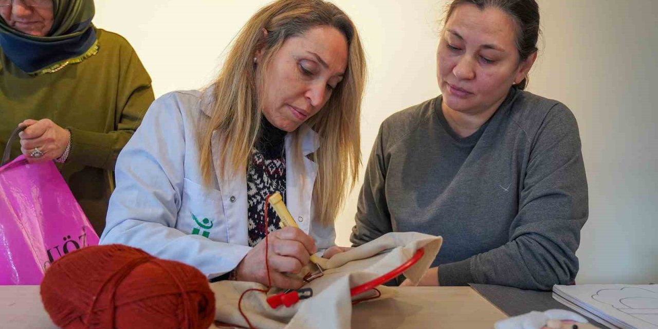 Kadınlar Belde Evlerini Çok Seviyor