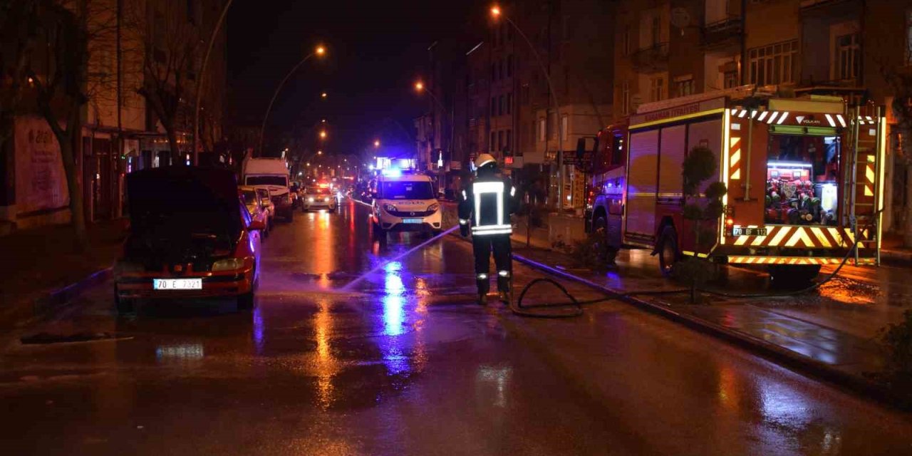 Karaman'da Alevler İçindeki LPG'li Otomobil Korkuttu