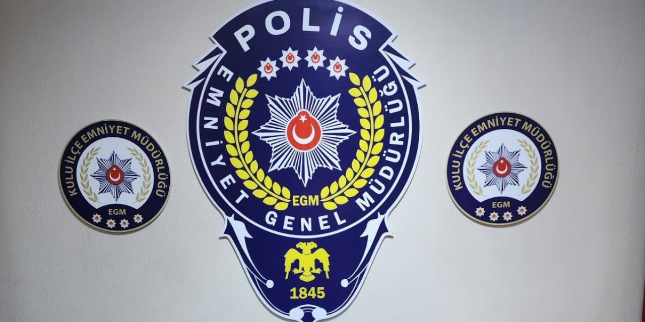Durdurulan Araçta 31 Tabanca Ele Geçirildi: 2 Gözaltı