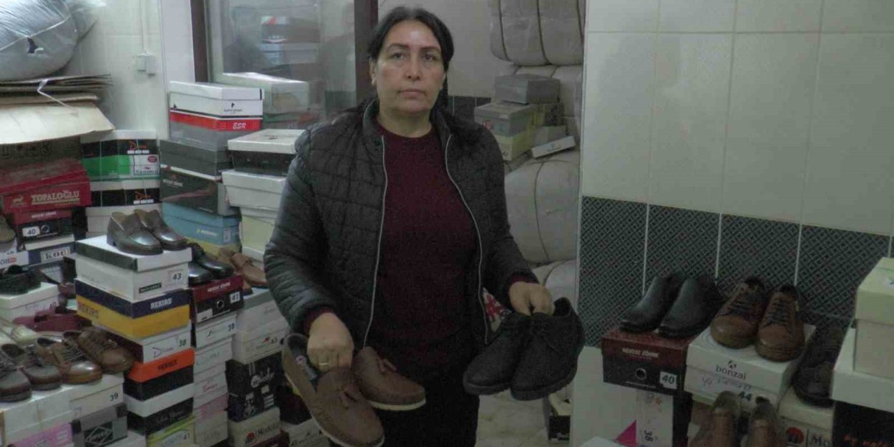 Muhtardan Geleneksel Ayakkabı Yardımı