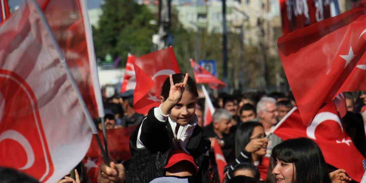 Mhp Lideri Bahçeli: "dem’lenmiş Chp, Terörle Mücadeleye Şaşı Bakmaktadır"