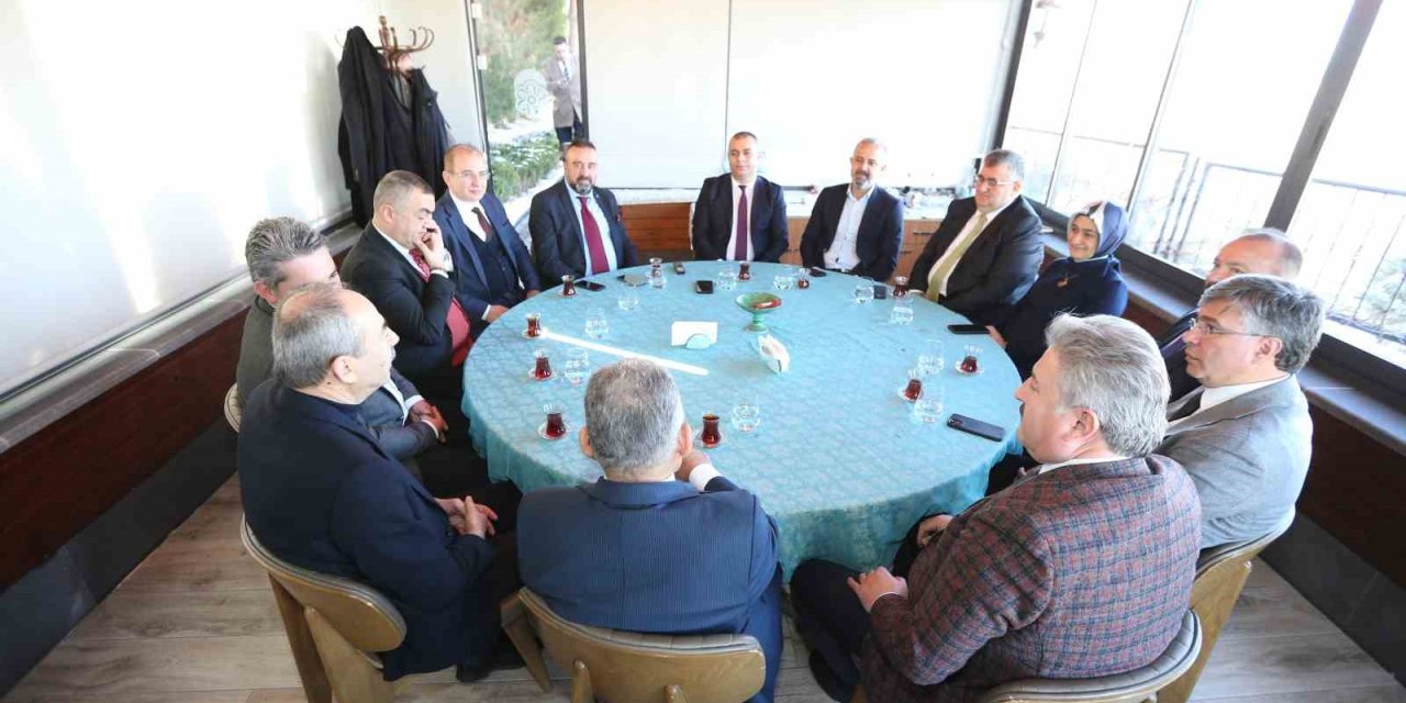 Başkan Büyükkılıç’tan "sanayi Ve Ticaret" Zirvesi