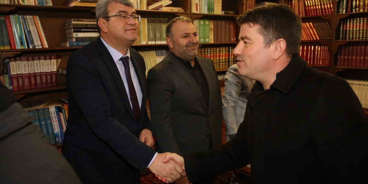 Başkan Dinçer: “gençlik İçin Tüm İmkanlarımızı Seferber Etmeye Devam Edeceğiz”